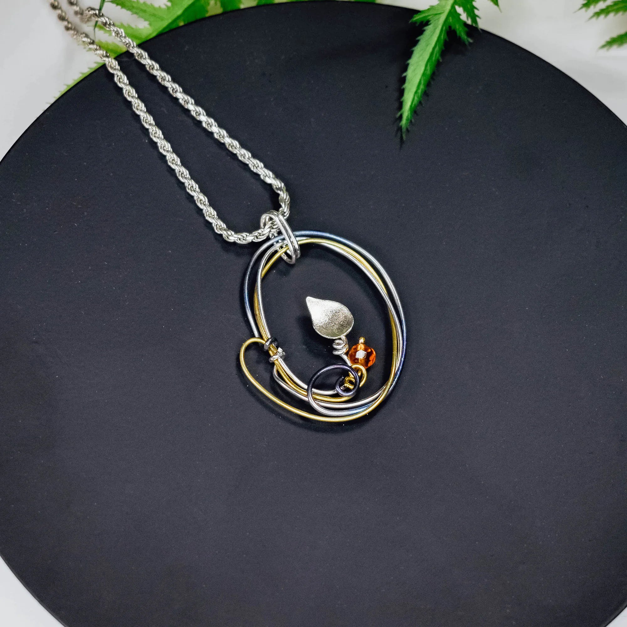Wire Oval Pendant – 925 Sterling Silver