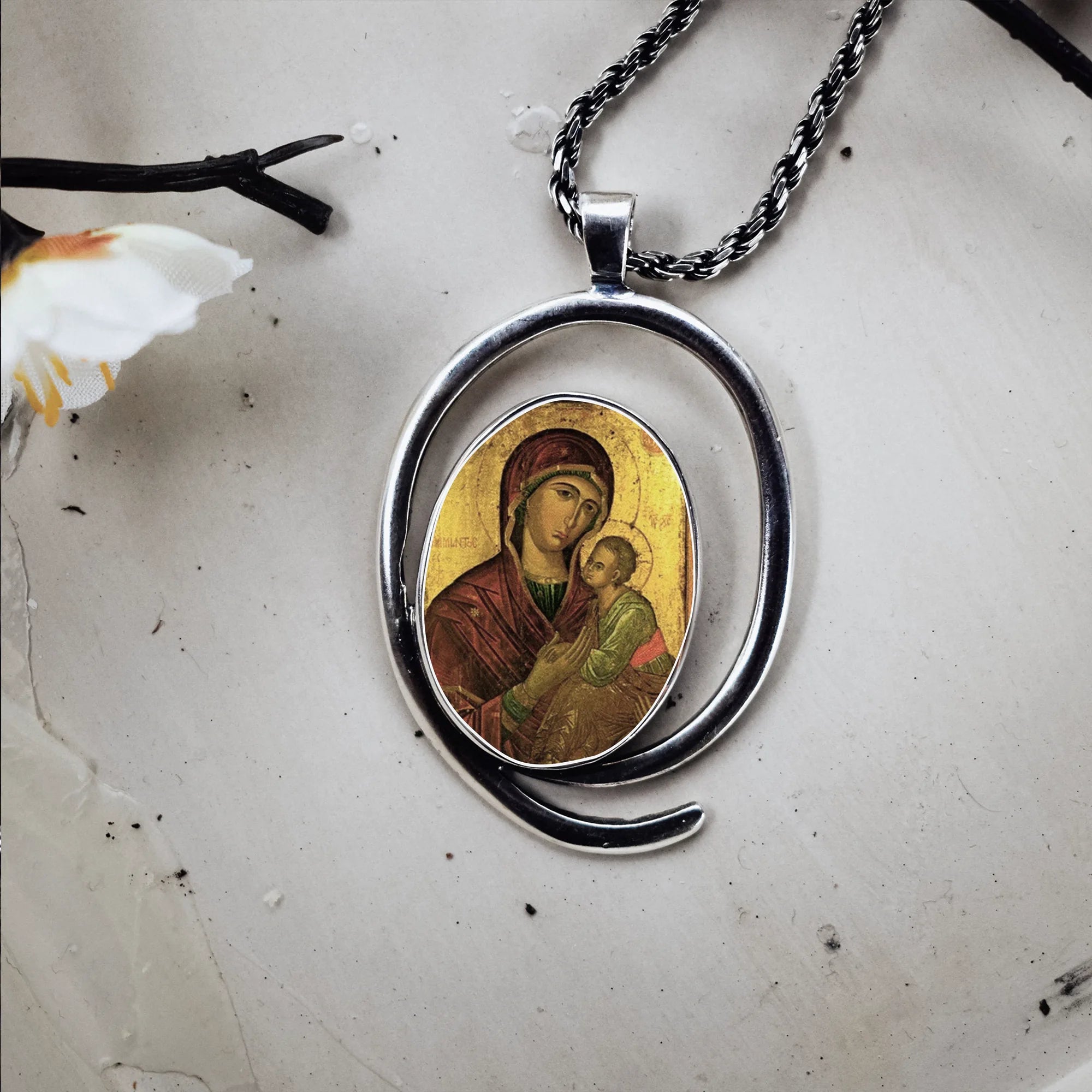 Virgin Mary & Child Jesus Silver Pendant - Theotokos Icon Necklace Secondary image