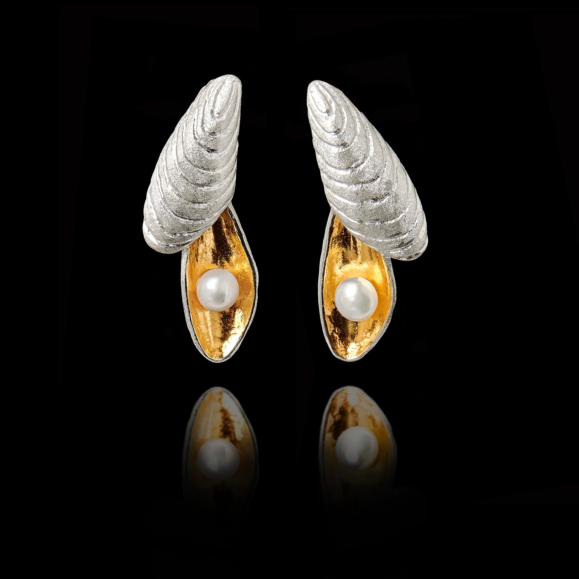 Oyster Shell Pearl Stud Earrings - 925 Silver